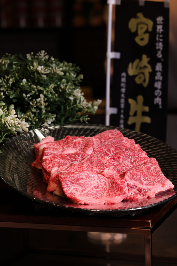唯港薈The Market全新宮崎和牛海鮮自助晚餐  任食日本頂級A5宮崎和牛／即席阿拉斯加蟹腳／自家製榴槤雪糕