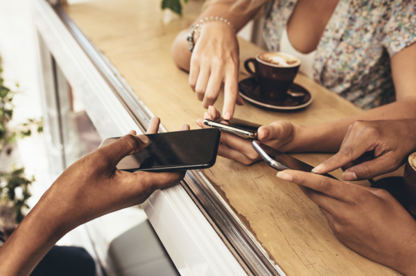 網速慢因爲揀錯 Wi-Fi 頻段？一文看清2.4GHz/ 5GHz分配全攻略 4類裝置咁設定發揮極致網速
