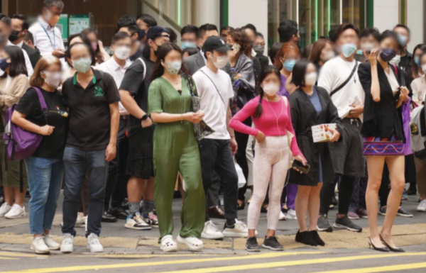 新冠流感雙重爆發!確診率逼近1成創年內新高 錄得45宗重症7人亡