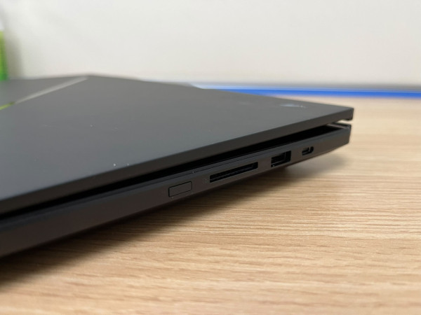 ASUS ROG Zephyrus Duo (2026) 開箱實測！試玩Core Ultra 9 + RTX 5090 + 雙 OLED 屏幕機王