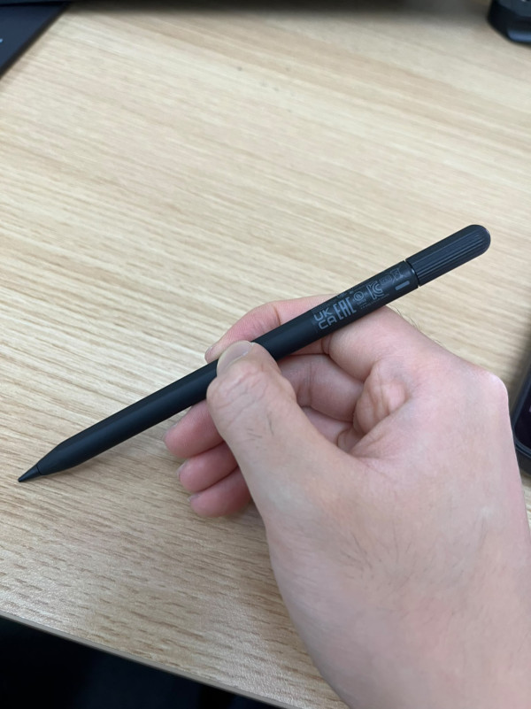 ASUS ROG Zephyrus Duo (2026) 開箱實測！試玩Core Ultra 9 + RTX 5090 + 雙 OLED 屏幕機王