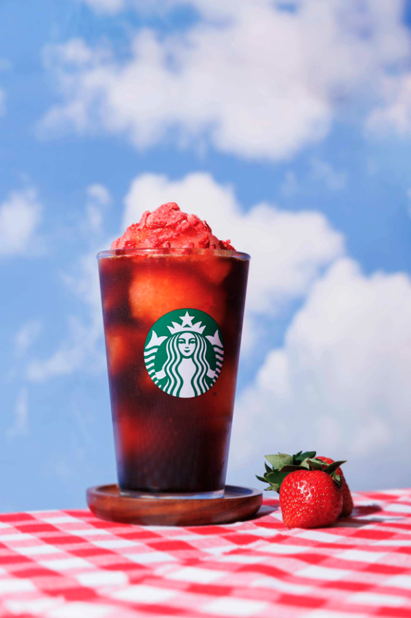 Starbucks新推草莓檸檬冷萃咖啡！抹茶綿雲椰子水/咖啡鮮奶日式焙茶/多款夏日新品