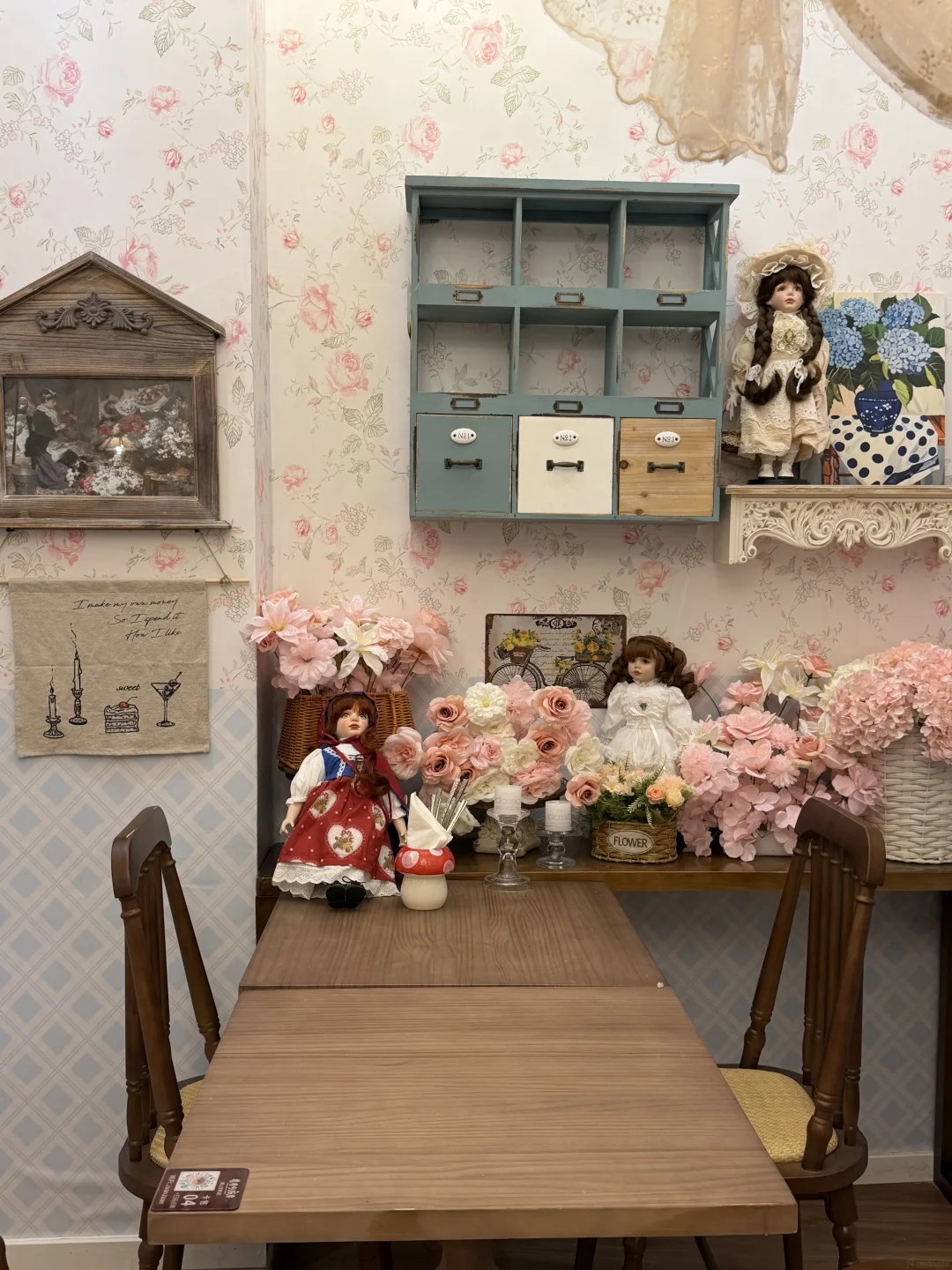 圖片來源:小紅書@卷卷巴斯克 閨蜜約會慶生首選!深圳新開Melody主題餐廳!夢幻法式田園風+免費生日佈置