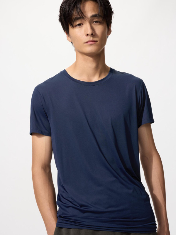 圖片來源:UNIQLO官網 夏季出遊必備!日本人氣涼感速乾T-Shirt 8款推介!起入手洗完即乾神衣、防曬防汗漬CP值極高