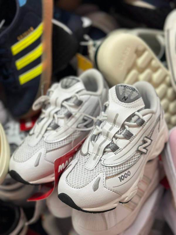 开仓优惠 | 铜锣湾时代广场名牌运动鞋开仓低至2折!$250起入手adidas/New Balance/Columbia鞋款 必买IU同款