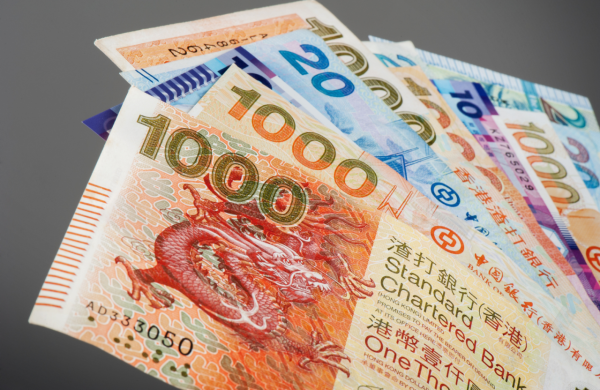 兼職揸的士日賺$2000？過路人果斷斬纜爆2大隱藏風險：隨時毀掉專業牌照！