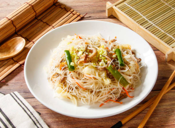 台灣爆甲醛米粉嚴重食安事故！恐致白血病、致癌多款產品中招／涉事產地香港有進口