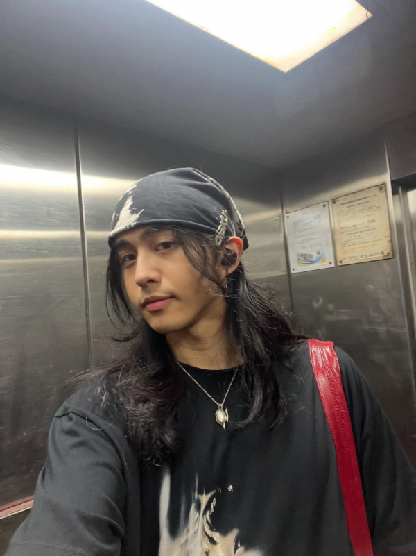 30歲女藝人分手兩年被爆新戀情！拍拖斷正暗撻《造星》25歲鮮肉譜姐弟戀