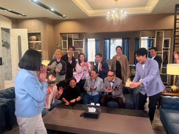愛回家大結局|最後一場廠景拍攝正式煞科!劉丹不捨告別︰呢一剎那唔知講咩好