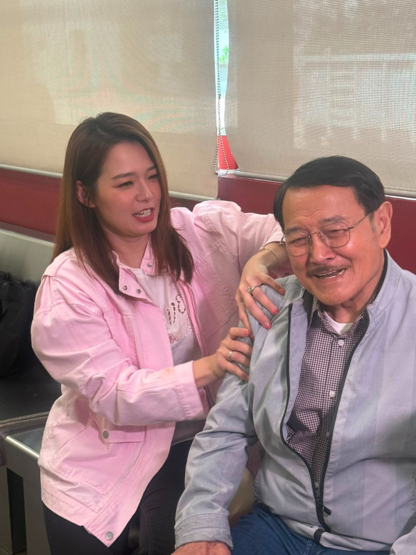 愛回家結局｜呂慧儀爆喊不捨告別「熊家」！單立文眼濕濕感嘆︰締造咗奇蹟