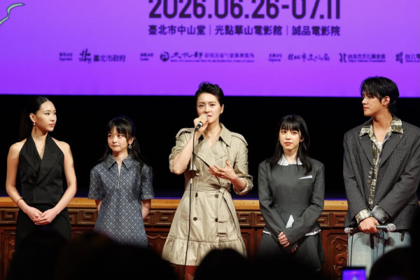 聰明鎮線上看｜梁詠琪首演台劇伊藤潤二改編！小S大女Elly演「蛞蝓少女」成焦點
