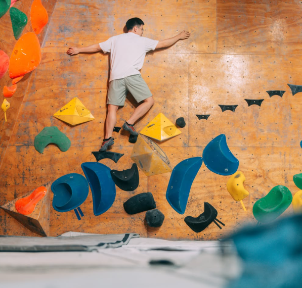 Project Climb and Boulder 攀石場（圖片來源︰IG@project_climbandboulderhk）
