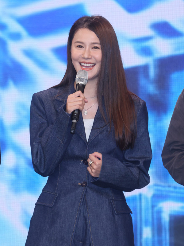 TVB「電視廣播有限公司」宣布正式更名為「無綫集團有限公司」 發布會現場陣容鼎盛