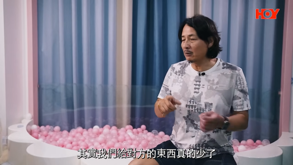 黃澤鋒與太太結婚16年驚爆婚姻危機！聲淚俱下親認7年沒有接吻：唔係叫愛囉