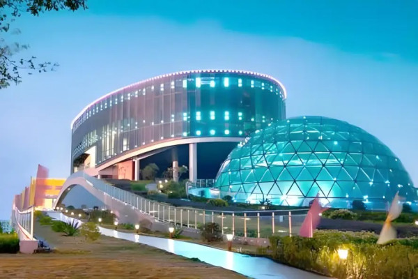 惠州暑假「小童免團費」旅行團推介！包歎海鮮自助餐、住星級酒店兼玩水上派對 