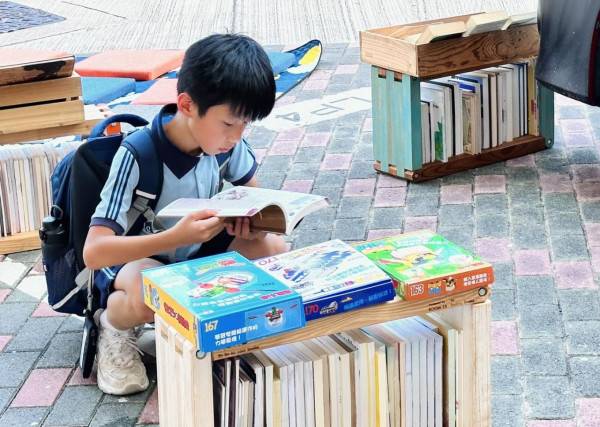 Rolling Books捐書及回收書籍（圖片來源︰Rolling Books）