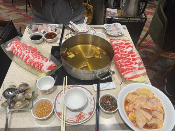 連鎖酒樓推$98起火鍋放題 任食超過60款款配料、點心、甜品／送特選鴛鴦鍋（附 22 間分店名單）