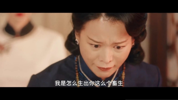 這一秒過火｜胡杏兒怒鞭男神張凌赫恐成人民公敵！急澄清：與本人無關