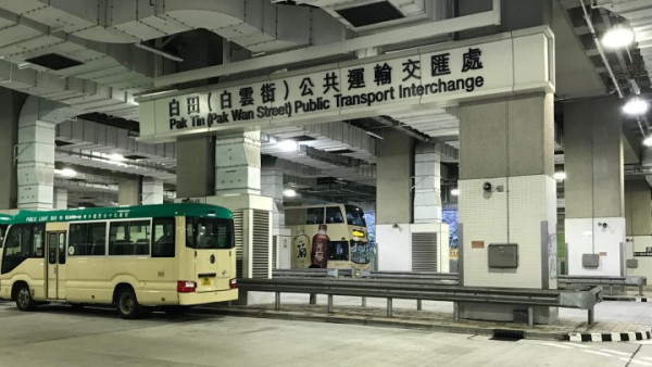 公屋三派惊喜获派白田邨!港人兴奋报喜:好过中六合彩!网友揭3大神级优点