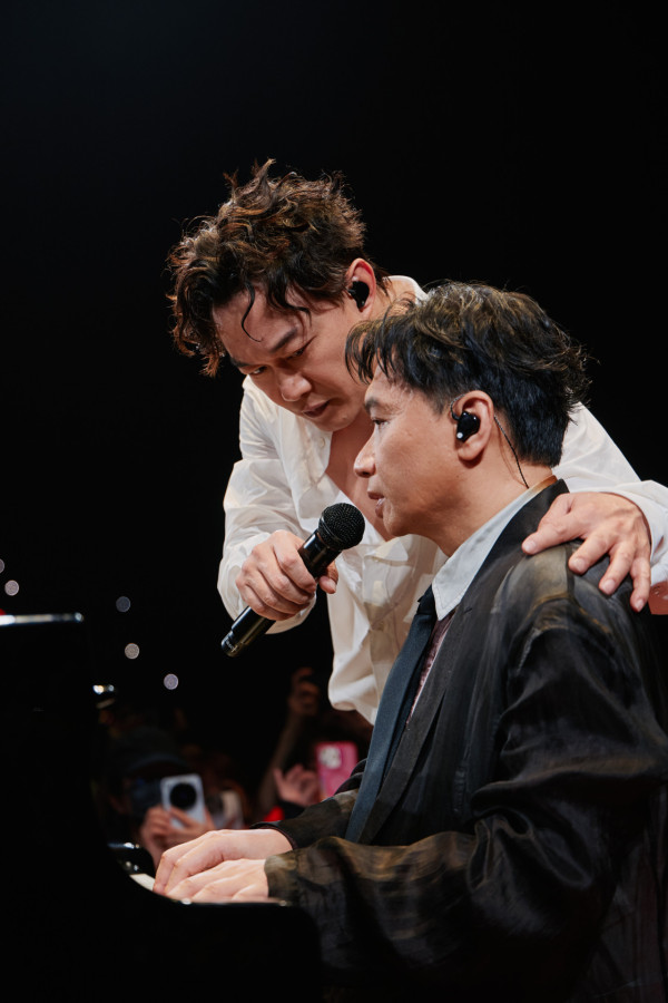 陳輝陽作品演唱會｜五大唱將聯手唱響新曲舊詞經典金曲 陳奕迅容祖兒翻唱改編版《漩渦》