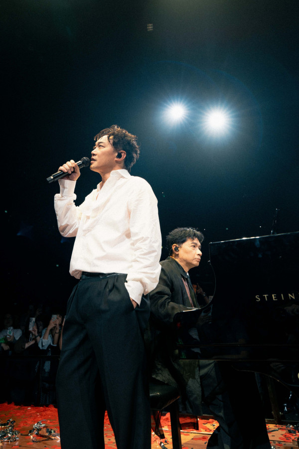 陳輝陽作品演唱會｜五大唱將聯手唱響新曲舊詞經典金曲 陳奕迅容祖兒翻唱改編版《漩渦》