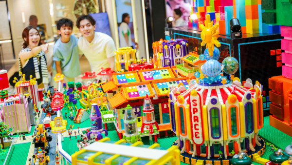 LEGO限時登陸沙田新城市!4米高DJ樂仔+巨型遊戲對決 打造驚喜LEGO互動巴士站