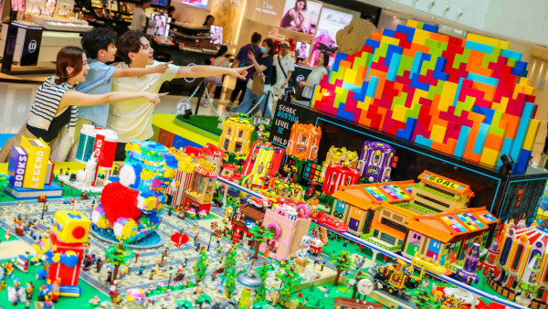 LEGO限時登陸沙田新城市!4米高DJ樂仔+巨型遊戲對決 打造驚喜LEGO互動巴士站
