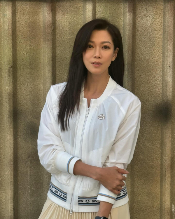 滕麗名林淑敏驚爆不和到出面疑拒再合作！受訪黑面背對零交流表情耐人尋味