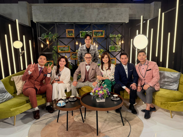 滕麗名林淑敏驚爆不和到出面疑拒再合作！受訪黑面背對零交流表情耐人尋味