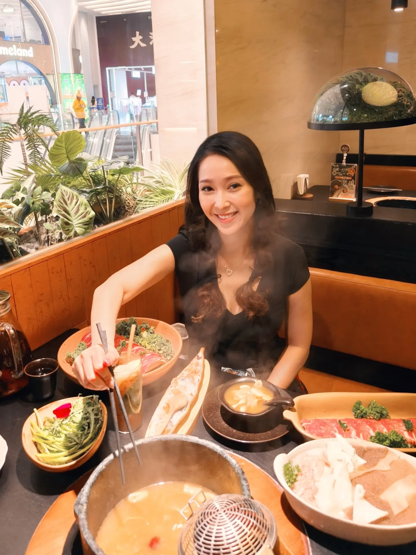 35岁女艺人IG怒斥旧公司强迫开工！句句有骨刺到爆：好老板真系好重要