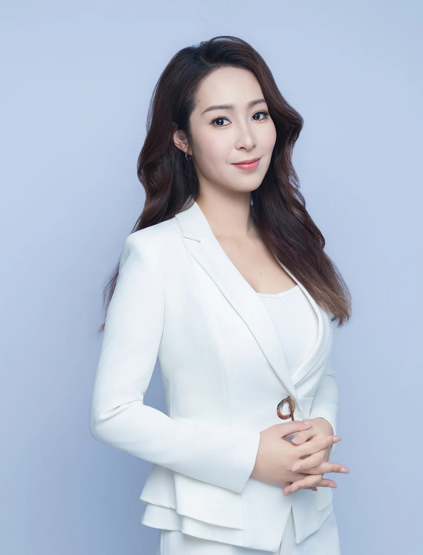 35岁女艺人IG怒斥旧公司强迫开工！句句有骨刺到爆：好老板真系好重要