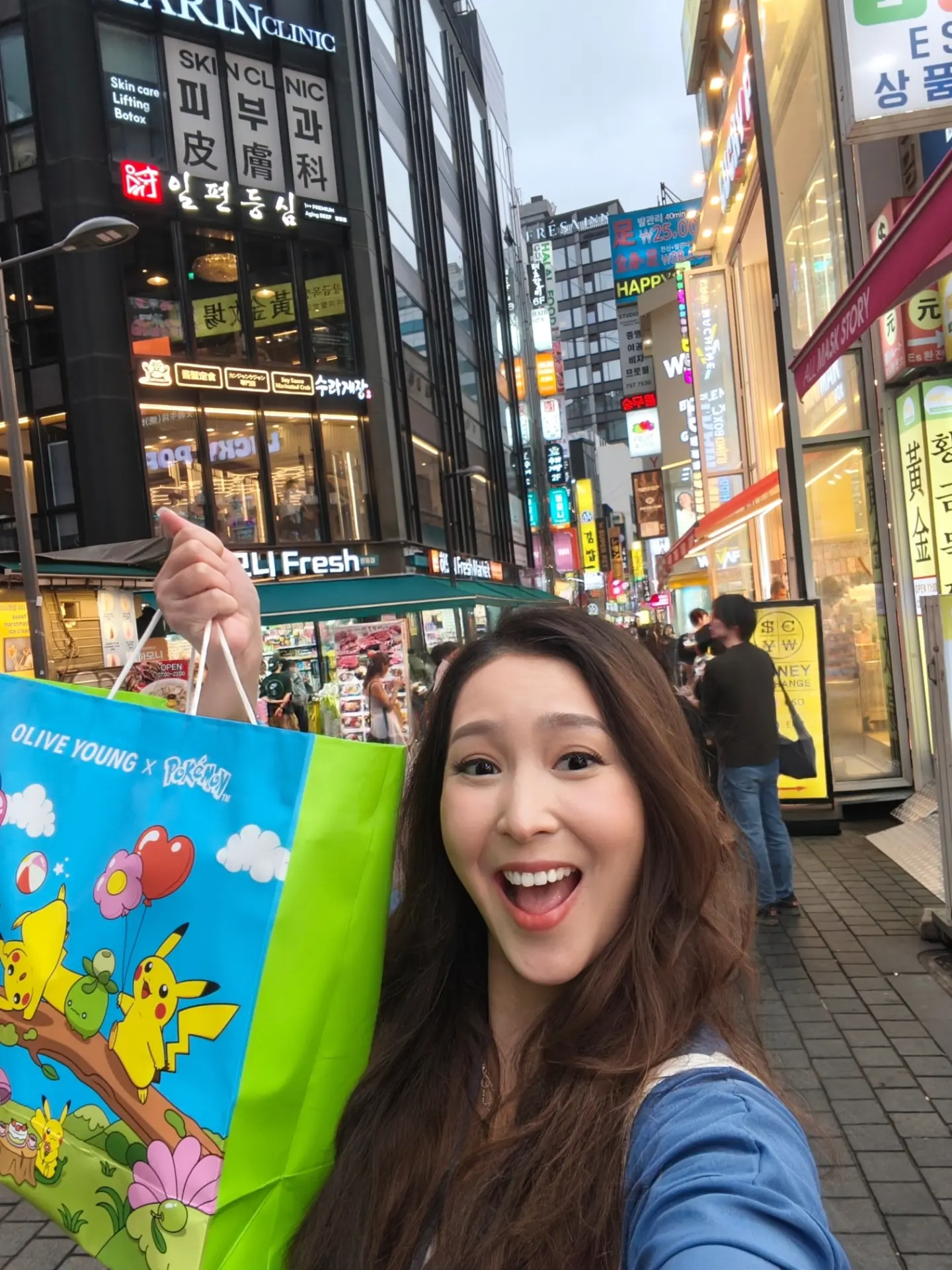 35岁女艺人IG怒斥旧公司强迫开工！句句有骨刺到爆：好老板真系好重要