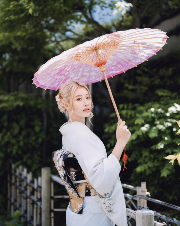 黃宗澤傳新戀情與金髮女郎撐枱腳斷正！女方身份曝光相差20歲竟是落選港姐