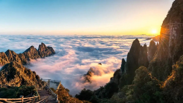圖片來源:永安旅遊官網 週末北上快閃!高鐵純玩團5大推薦 懸崖溫泉/老虎酒店/海景度假全攻略