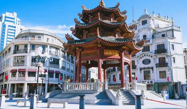 圖片來源:永安旅遊官網 週末北上快閃!高鐵純玩團5大推薦 懸崖溫泉/老虎酒店/海景度假全攻略