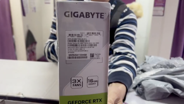 【影片瘋傳】俄羅斯買家網購RTX 5070Ti顯示卡 包裝內僅兩公升礦泉水 網民：至少畀Vodka啦