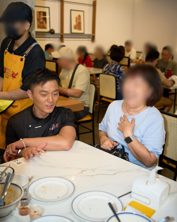 楊明結婚雙喜臨門宣佈新身份報喜!婚禮前夕曝心聲:好與不好的我都收到了