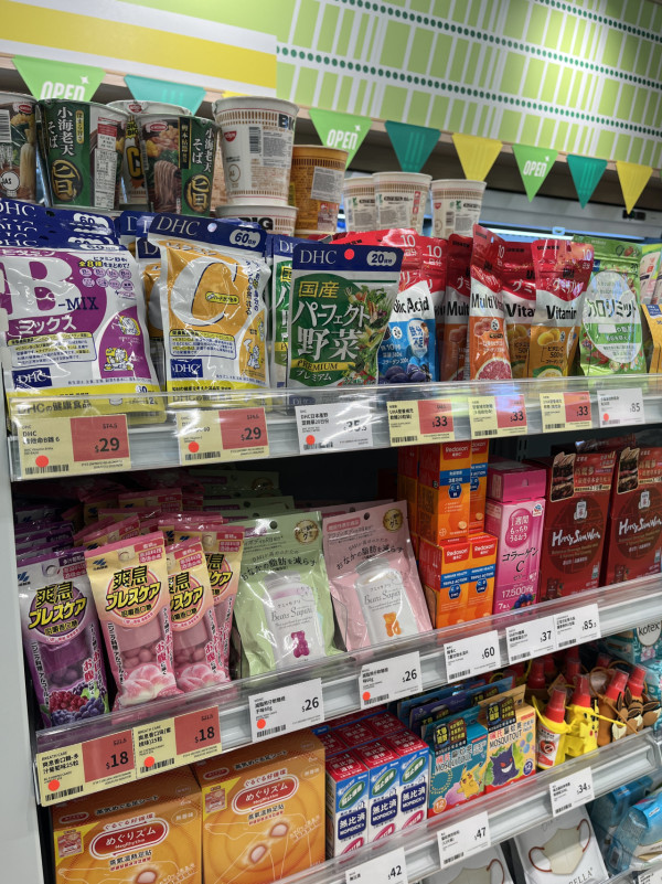 記者直擊現場!一田首間24小時便利店登陸 多款零食低至$8/咖啡買一送一／DIY鮮果沙冰機（附試業開幕優惠）