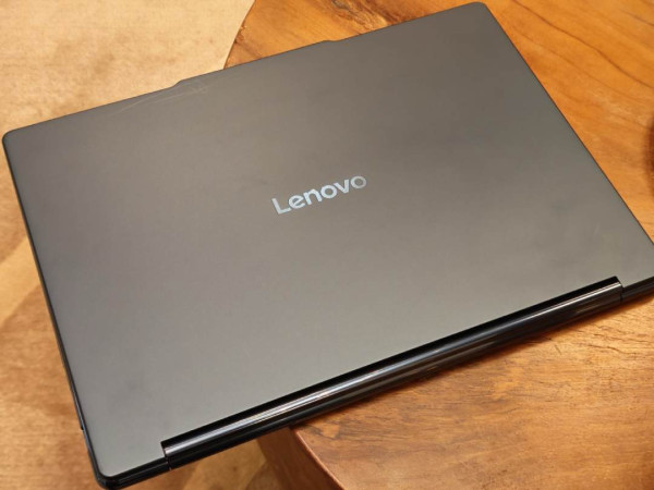 Lenovo Yoga 9i 2-in-1 Gen 11 Aura Edition 實測｜旗艦二合一 Intel Core Ultra 7 355 加持本地 AI 運算 