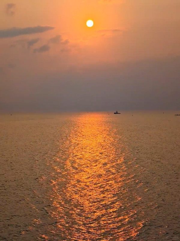 深圳大鵬夕陽溶洞海景餐廳 必去洞穴無邊泳池、浪漫海上鞦韆 附交通地址 