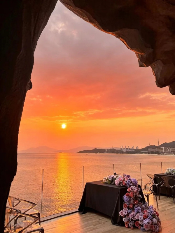 深圳大鵬夕陽溶洞海景餐廳 必去洞穴無邊泳池、浪漫海上鞦韆 附交通地址 