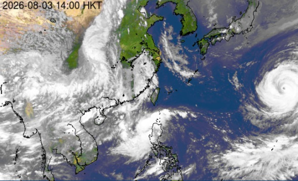 台风“白海豚”升级变强台风 暴风圈半径达320公里 面积足以覆盖多个城市