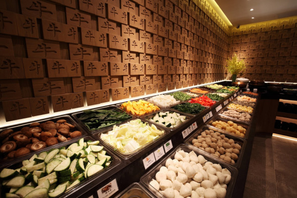 火鍋放題｜連鎖火鍋放題$99起大劈價！任食多款牛肉＋鴨血＋海斑片／可升級燒肉放題 (即睇指定分店)