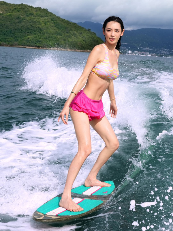 浪花男女|前港姐亞軍首度進軍影壇!預告片頭5秒爆喊戲份十足!泳裝上陣超吸睛