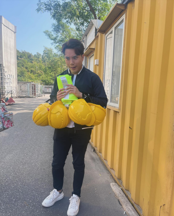 “风少”陈浚霆惊传意外严重过敏险毁容！欧游出事全身布满红斑留院5天