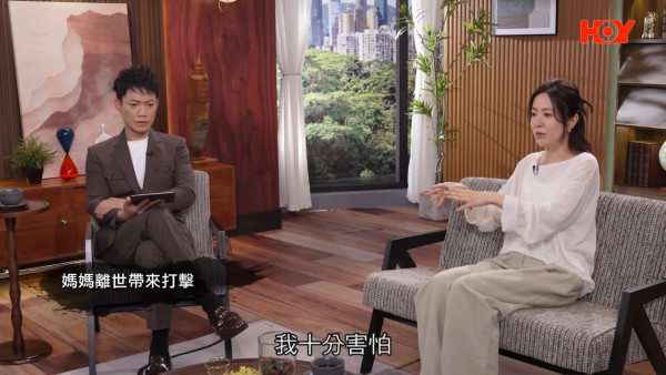 唐诗咏剖白15年前丧母遗憾未见最后一面！镜头前泪崩揭离巢TVB真正原因