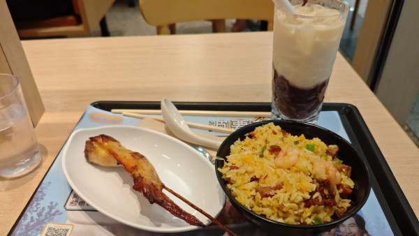 大家樂優惠｜大家樂突發$32歎金蜜雞翼+揚州炒飯！加$1升級紅豆冰／指定時段供應