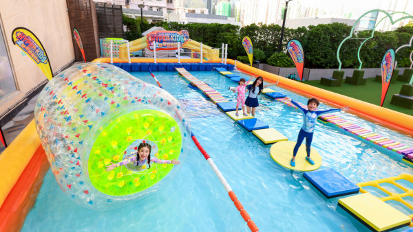 【暑假好去處】荃灣廣場「HYPER·KIDS水陸躍動挑戰站」！1,600呎水上樂園+充氣極限障礙賽（附換領詳情）