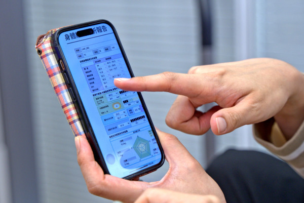 LIVE 4 WELL 紫數日登場　AI 光學掃描 1 分鐘查痛症源頭