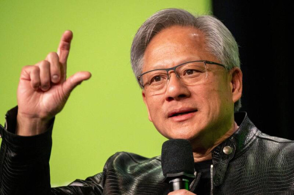 科技巨頭如何玩轉AI？微軟CEO親揭5大日常AI Prompt秘技 高效分配時間/自動準備會議/一鍵生成報告